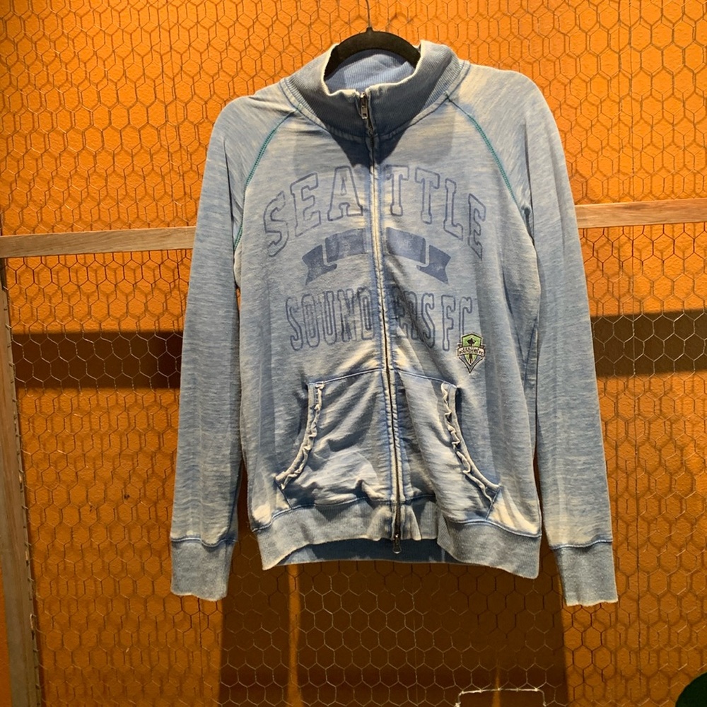 Seattle Sounders sweatshirt